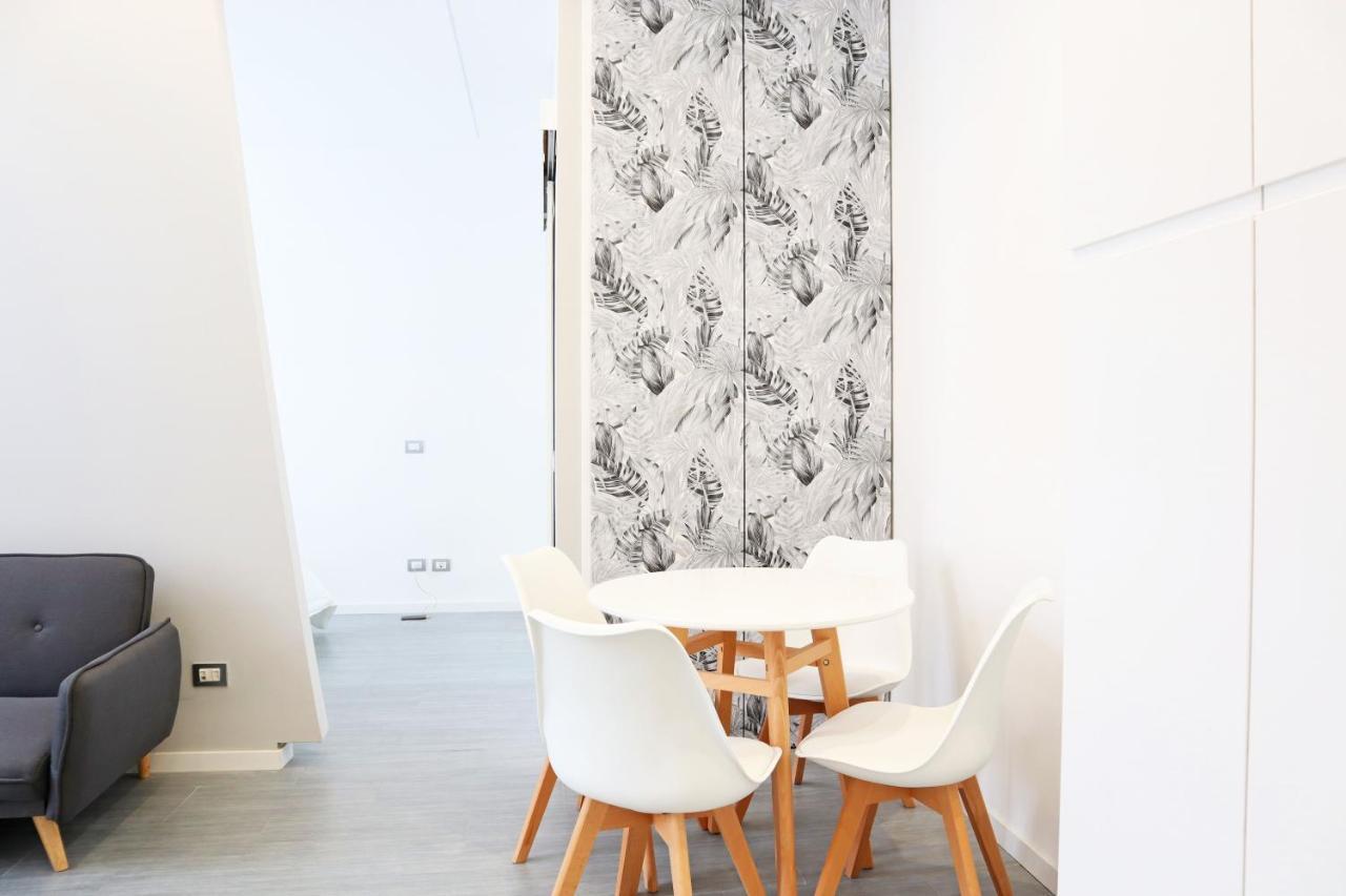City Life Design Apartment Milan Bagian luar foto